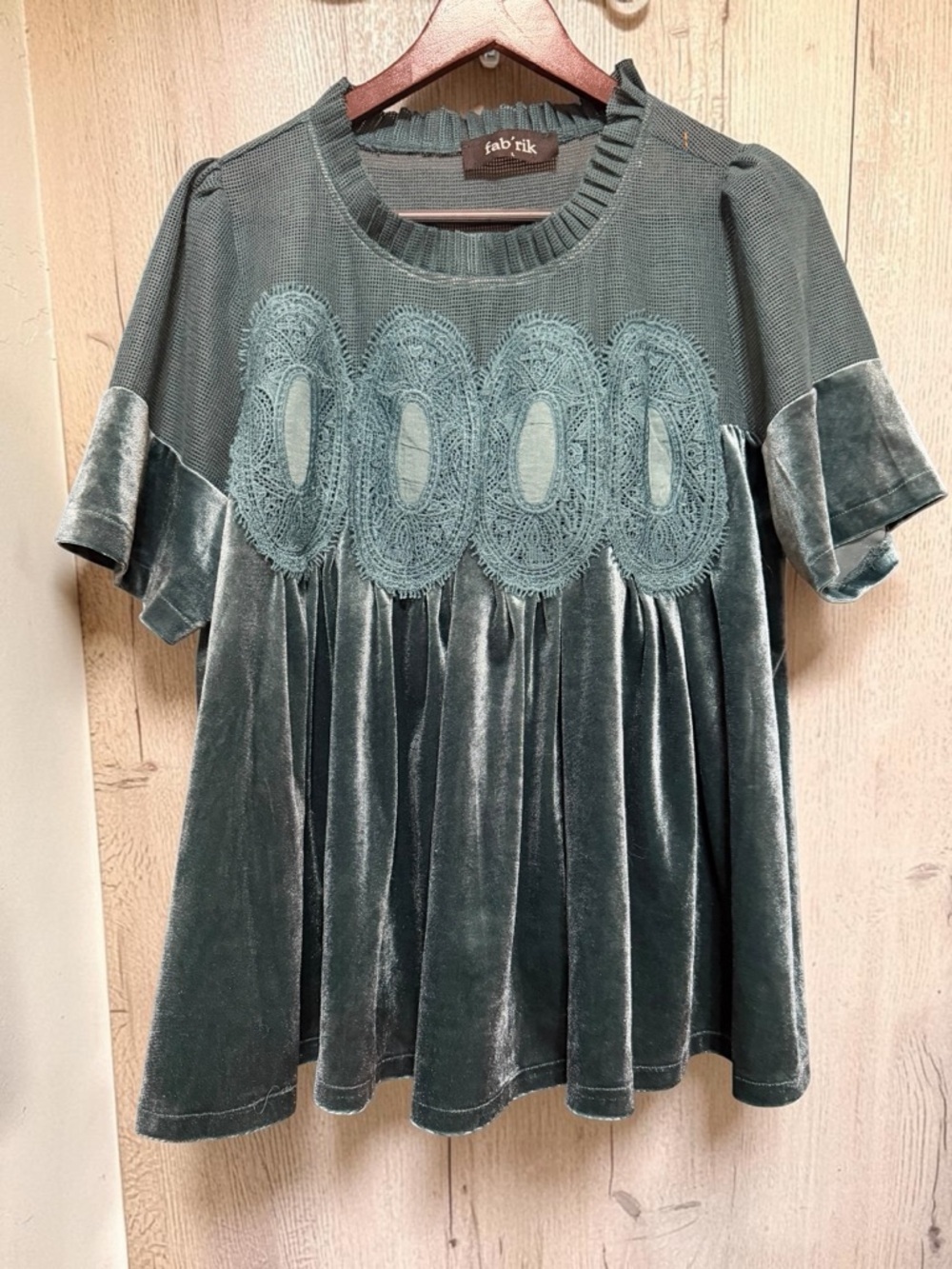 fab'rik Teal Velvet Lace-Accent Short Sleeve Tunic